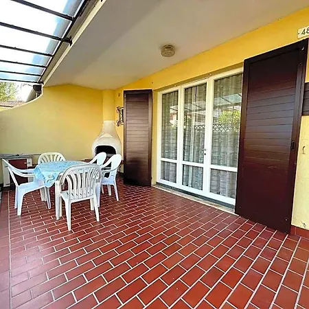 Beautiful For Six People-pool-tv-ac Ca Corniani